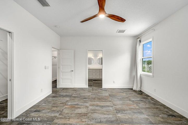 2093 Greenway Drive, Melbourne, FL, 32901 photo 21