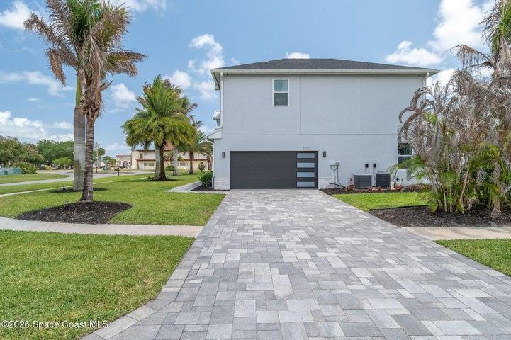 2093 Greenway Drive, Melbourne, FL, 32901 photo 4