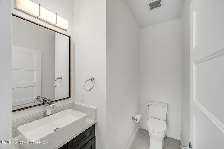 2093 Greenway Drive, Melbourne, FL, 32901 photo 10
