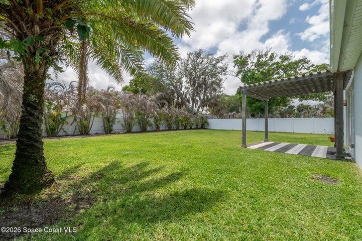2093 Greenway Drive, Melbourne, FL, 32901 photo 47