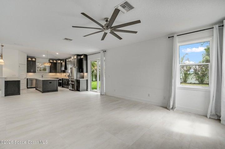 2093 Greenway Drive, Melbourne, FL, 32901 photo 13