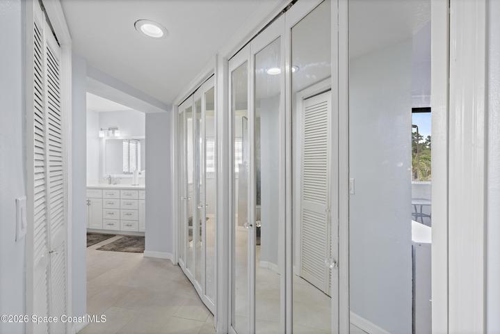 His/Her Closets
