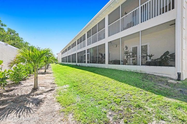 127 Lancha Circle 203, Indian Harbour Beach, FL, 32937 photo 31
