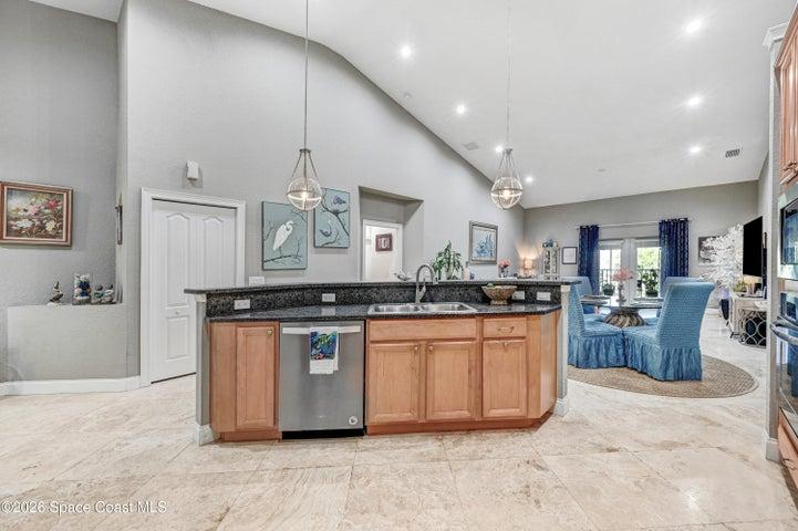 127 Lancha Circle 203, Indian Harbour Beach, FL, 32937 photo 9