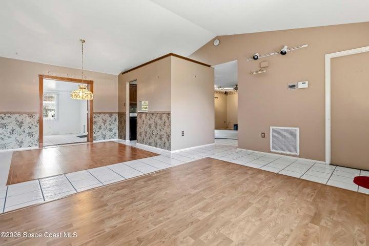 2415 Raintree Lake Circle, Merritt Island, FL, 32953 photo 4
