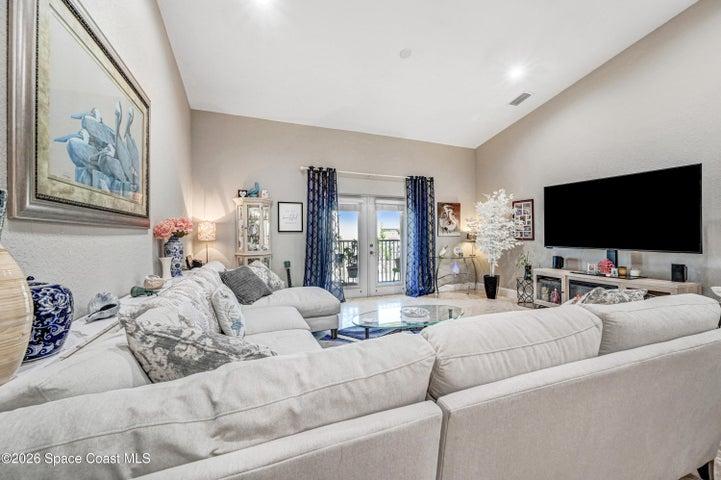 127 Lancha Circle 203, Indian Harbour Beach, FL, 32937 photo 4