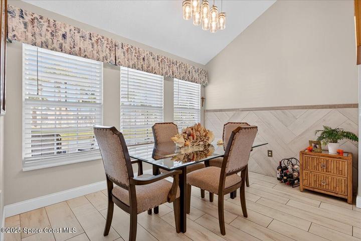 1827 Aynsley Way 4, Vero Beach, FL, 32966 photo 8