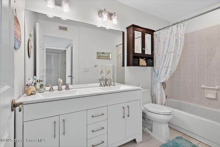 1827 Aynsley Way 4, Vero Beach, FL, 32966 photo 11