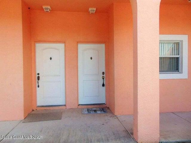 2087 Hidden Grove Lane 105, Merritt Island, FL, 32953 photo 2