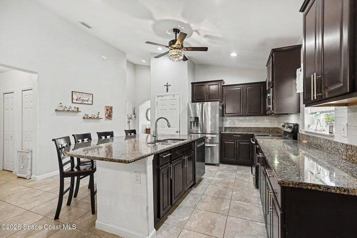 1153 Musgrass Circle, West Melbourne, FL, 32904 photo 4