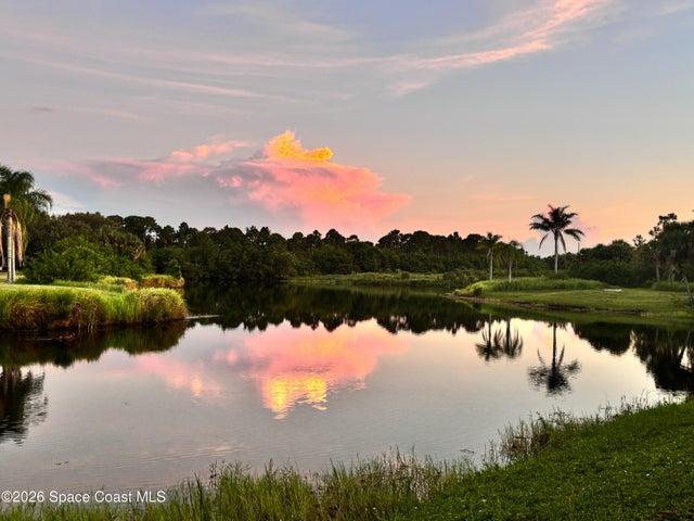 Stunning photo, but photos never do it justice.