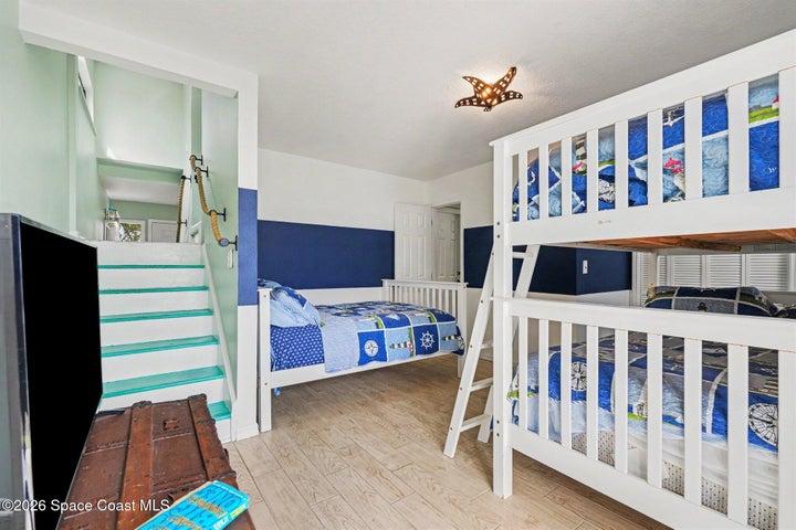 1st level bedroom
