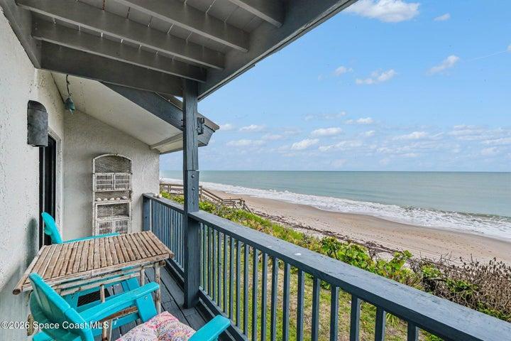 2nd level balcony