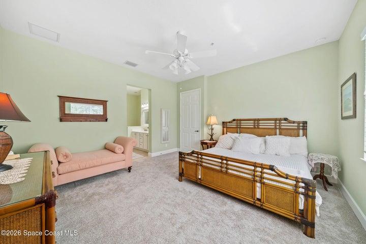 2340 Water Oaks Lane 223, Vero Beach, FL, 32962 photo 15