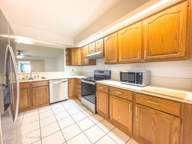 2193 Kings Cross Street, Titusville, FL, 32796 photo 5