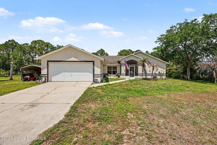5220 Avocado Avenue, Cocoa