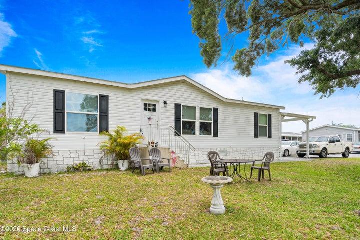 958 Pecan Circle, Barefoot Bay, FL, 32976 photo 2