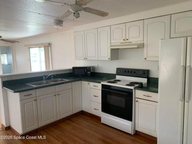 1270 Dove Court NE, Palm Bay, FL, 32907 photo 4