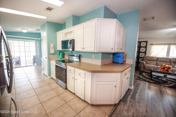 645 Outer Drive 124, Cocoa, FL, 32926 photo 7