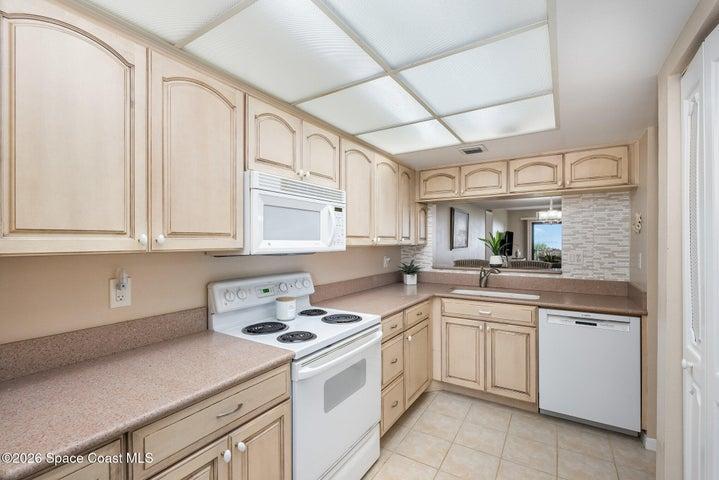 3170 N Atlantic Avenue 205, Cocoa Beach, FL, 32931 photo 10