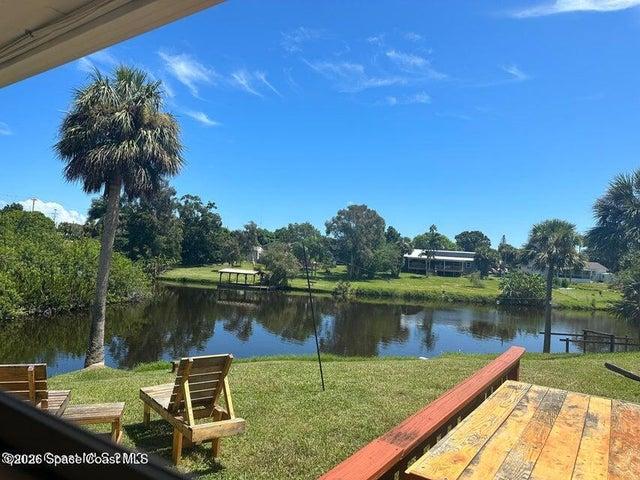 589 Hillside Court, Melbourne, FL, 32935 photo 3