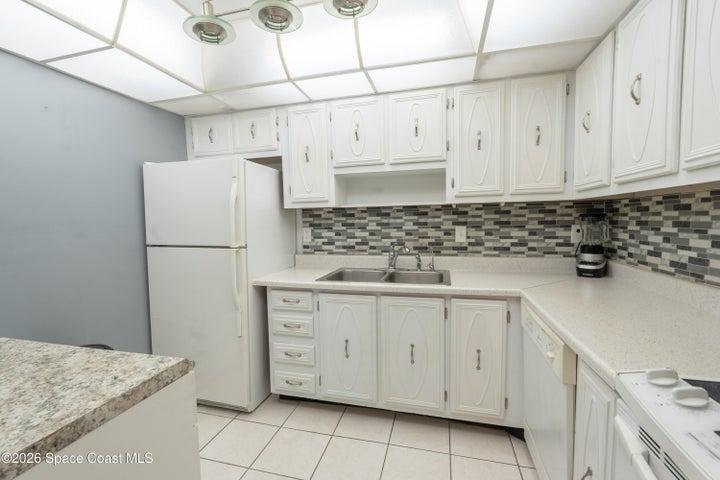 2700 N Highway A1a 3-202, Indialantic, FL, 32903 photo 9
