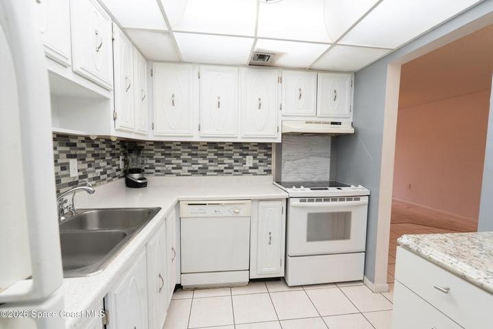 2700 N Highway A1a 3-202, Indialantic, FL, 32903 photo 10