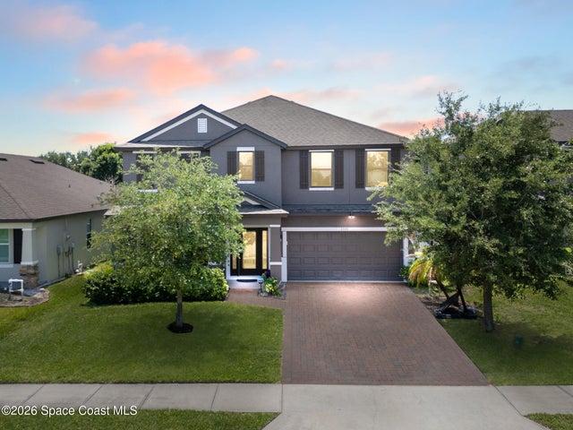 1335 Fuji Drive, Melbourne