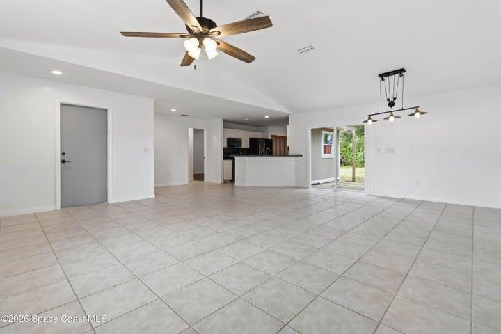 582 Sea Crest Avenue SW, Palm Bay, FL, 32908 photo 9