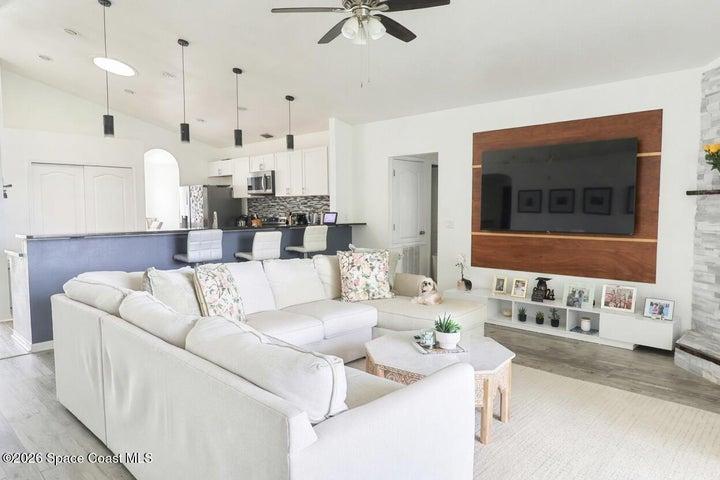 704 Carriage Hill Road, Melbourne, FL, 32940 photo 18