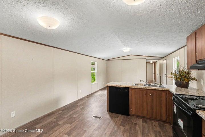 2075 Parrish Road, Titusville, FL, 32796 photo 11