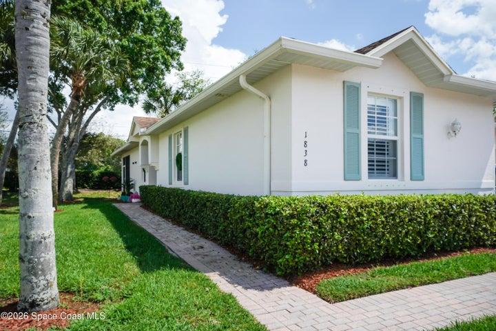 1838 Oak Grove Court, Vero Beach, FL, 32966 photo 2