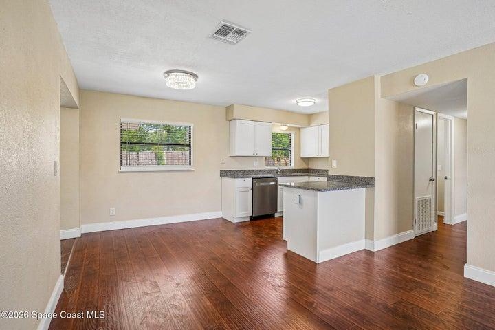 610 East Court, Titusville, FL, 32796 photo 5