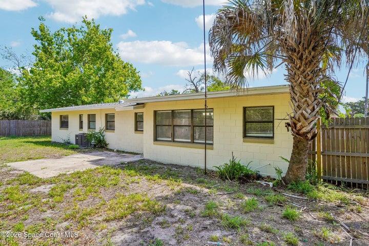 610 East Court, Titusville, FL, 32796 photo 23