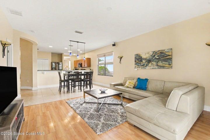 526 Sauders Road SE, Palm Bay, FL, 32909 photo 2