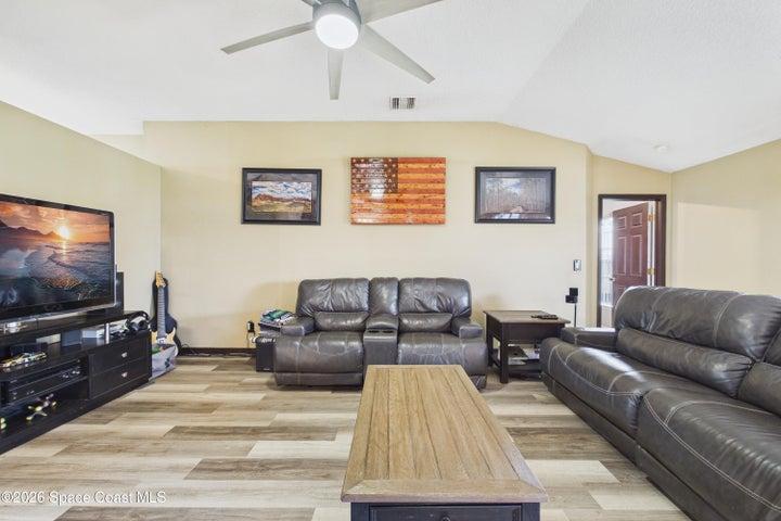 567 Mimosa Street SW, Palm Bay, FL, 32908 photo 14