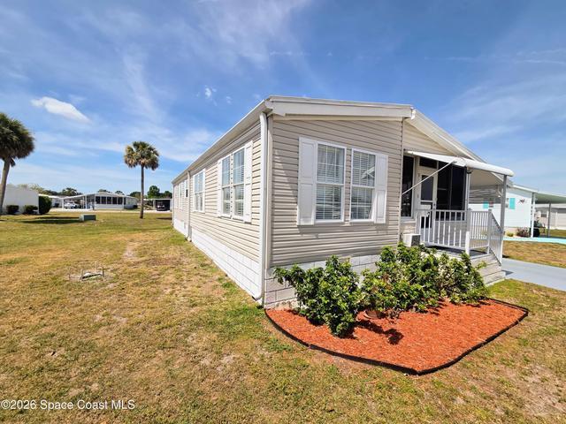 118 Holiday Park Boulevard NE, Palm Bay, FL, 32907 photo 3