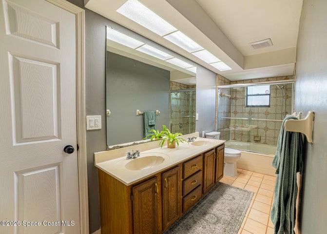 3560 Sawgrass Drive, Titusville, FL, 32780 photo 4