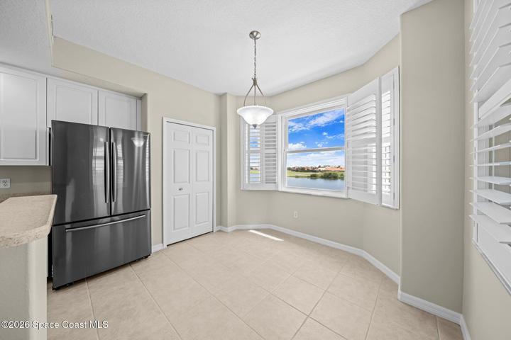 Eat-in Kitchen/Breakfast nook.