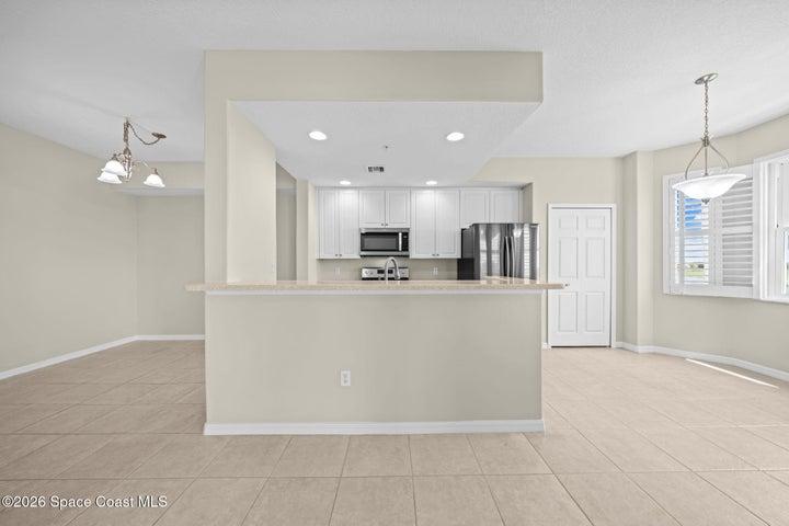 Kitchen island with bar