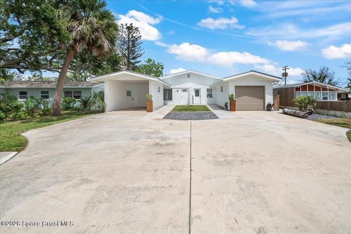 131 Cedar Avenue, Cocoa Beach, FL, 32931 photo 2