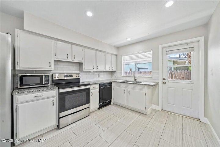 131 Cedar Avenue, Cocoa Beach, FL, 32931 photo 34