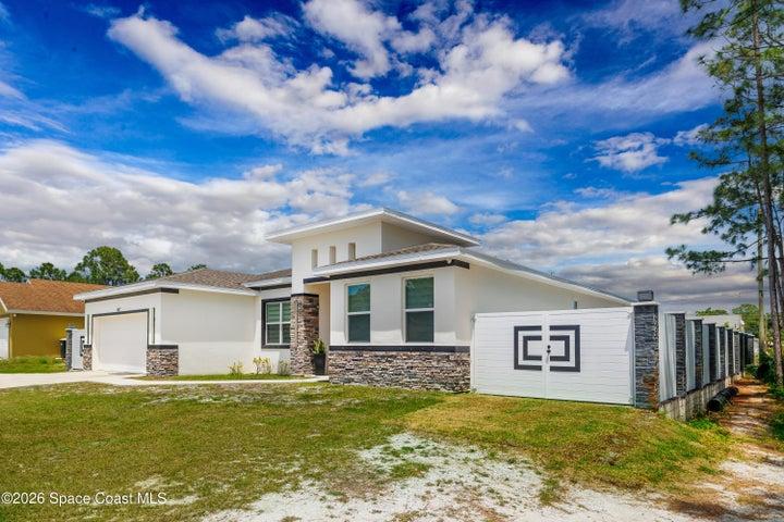 457 Tillman Avenue SW, Palm Bay, FL, 32908 photo 3