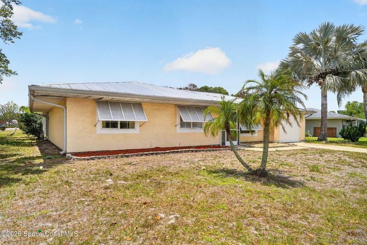 1340 Mariposa Drive NE, Palm Bay, FL, 32905 photo 4