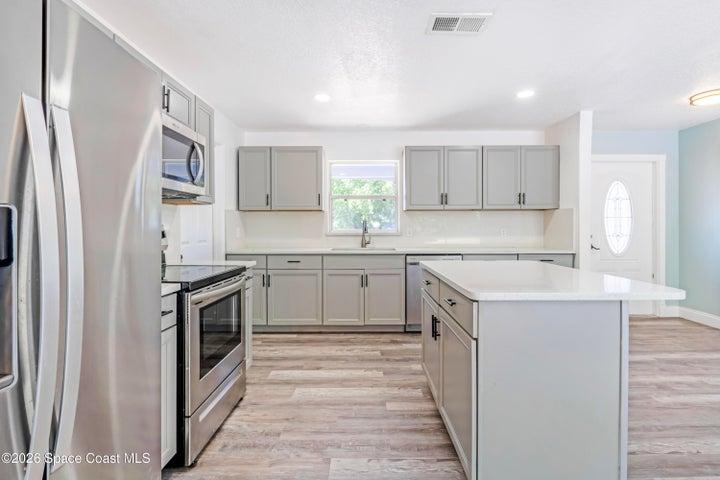 850 Karen Drive, Titusville, FL, 32780 photo 8