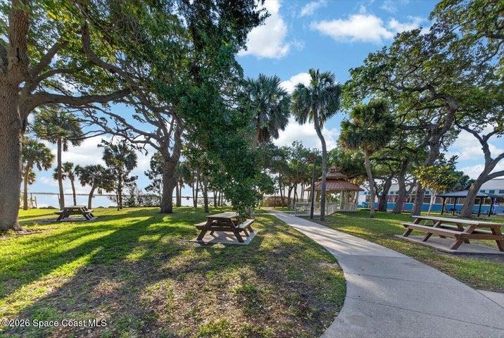 Downtown EGAD nearby