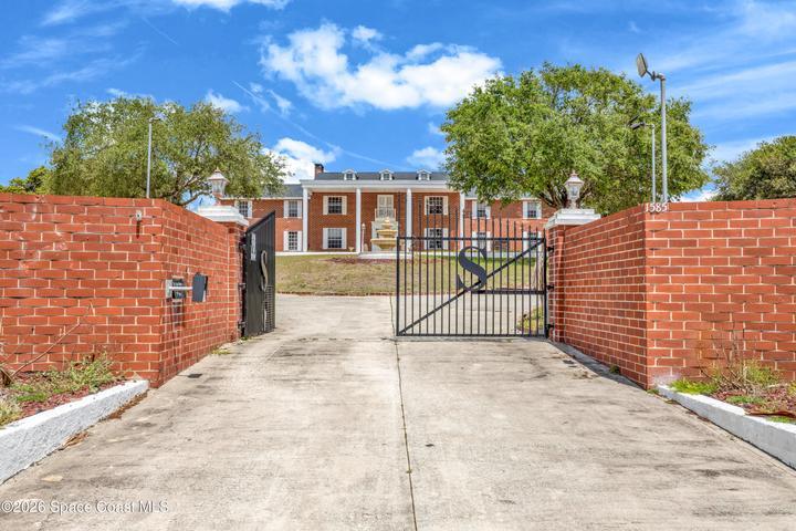 1585 S Carpenter Road, Titusville, FL, 32796 photo 8