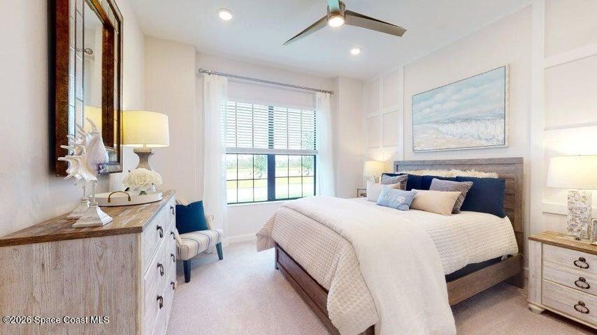 Guest bedroom