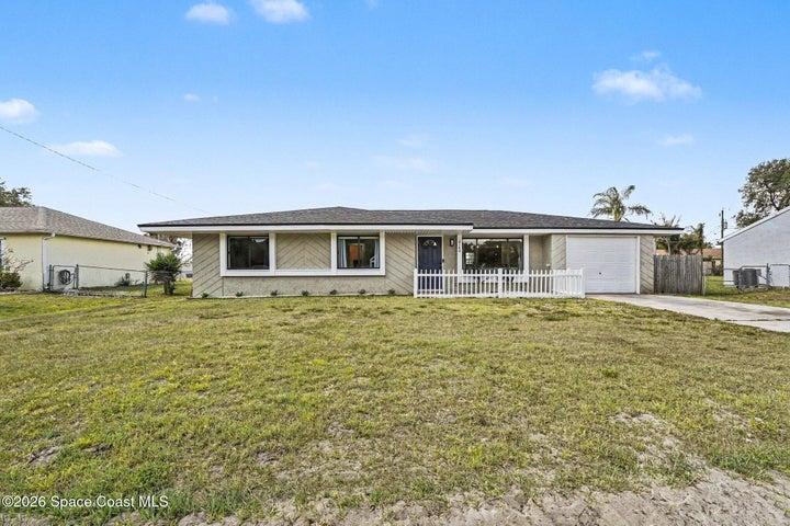 2140 Fallon Boulevard NE, Palm Bay, FL, 32907 photo 2
