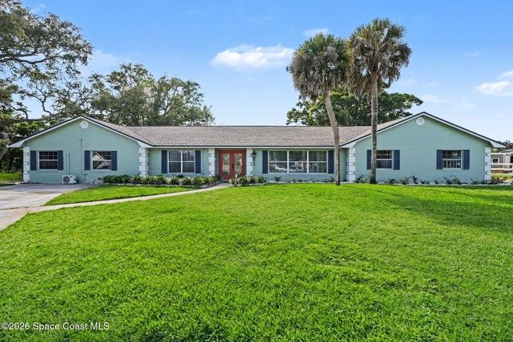 3130 Saunders Place, Titusville